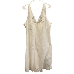 Velrose Womens Lace Accent Cotton Slip Size 40 Coquette Boudoir Cottage Romantic